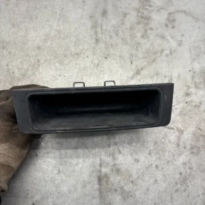 Mercedes W203 - Ablage Ablagefach Fach Armaturenbrett A2036830291