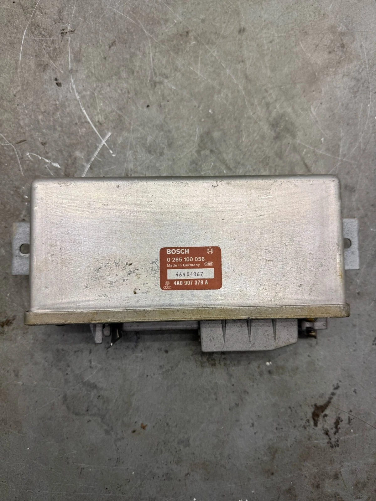 Audi 80/100 Steuergerät ABS Steuergerät Bosch 0265100056 4A0907379A