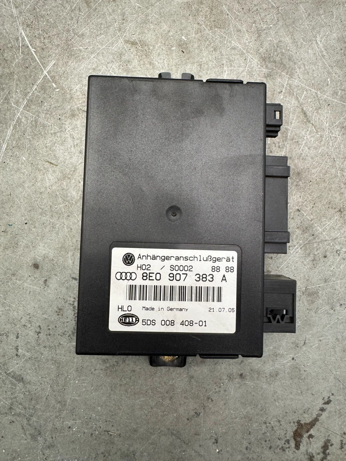Original Audi A4 B6 8E Anhängeranschlußgerät Steuergerät 8E0907383A
