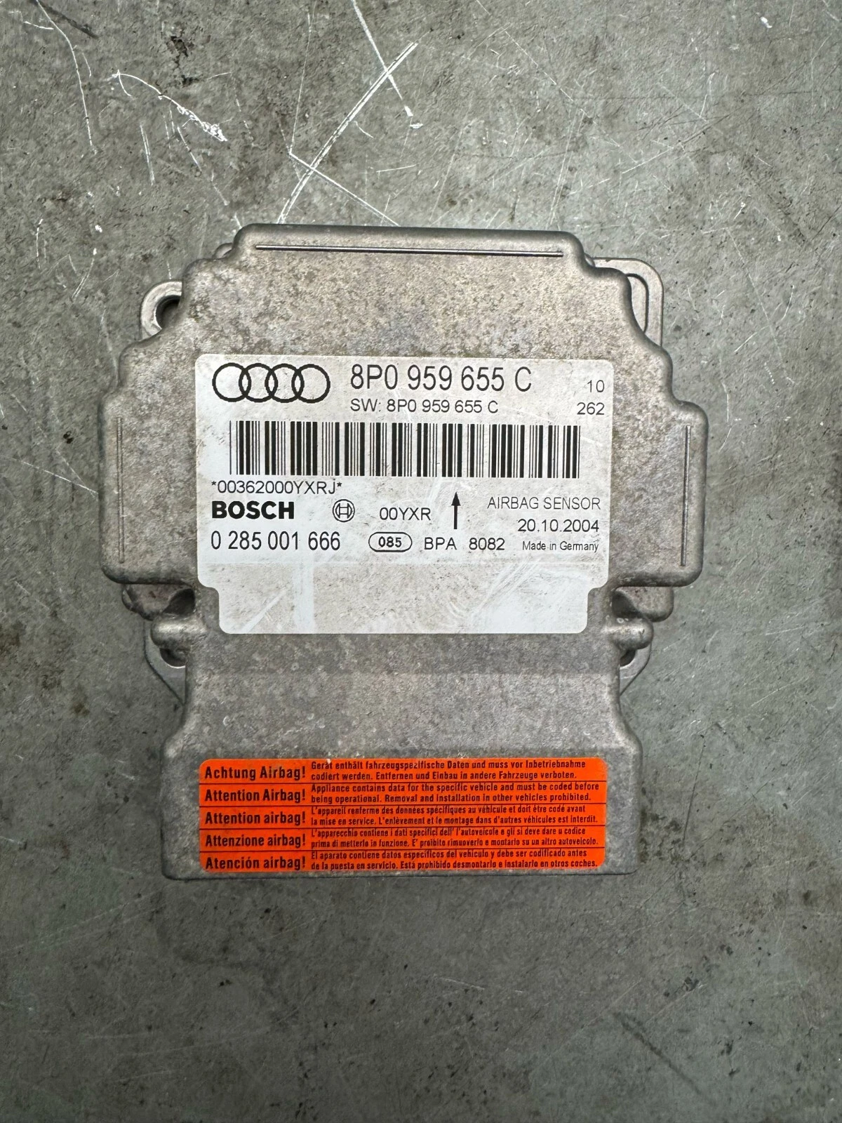 Original Bosch Audi A3 8P Airbag Steuergerät 2.0TDI 8P0959655C 0285001666