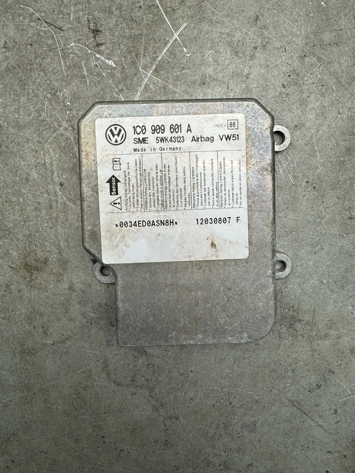 Original VW Passat 3BG 3B Airbagsteuergerät Steuergerät 1C0909601A SME 5WK43123