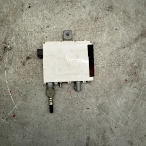 Original BMW E36 Antennenverstärker Steuergerät 65248373152