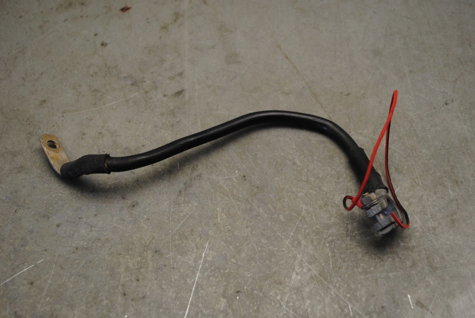 Massekabel, Minuskabel VW Passat 3B B5 (BJ 1999) 8D1971235