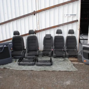VW Touran Bj 2007 (1T1, 1T2) Sitze vorn & hinten + Türverkleidung vorn & hinten
