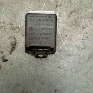 Original Audi A6 Steuergerät Heizungswiederstand MF246810149 / 4B0820521