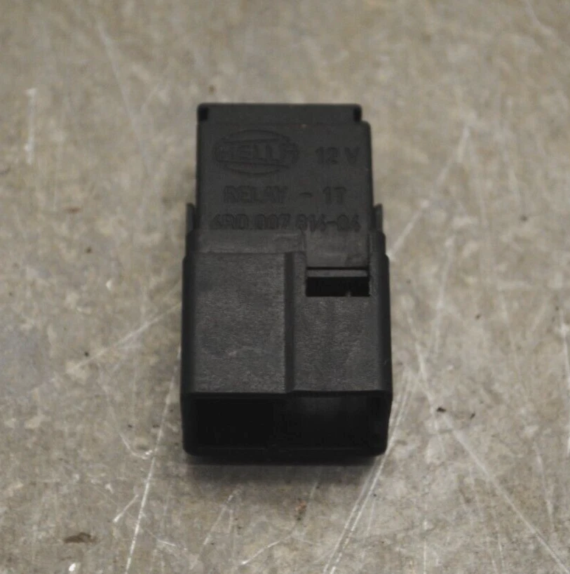 Relais Nissan Almera, N16 (2000-2003) 4RD007814-04
