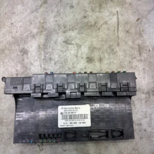 Original Mercedes CLK C Klasse CL A Klasse Sicherungskasten 2035452401