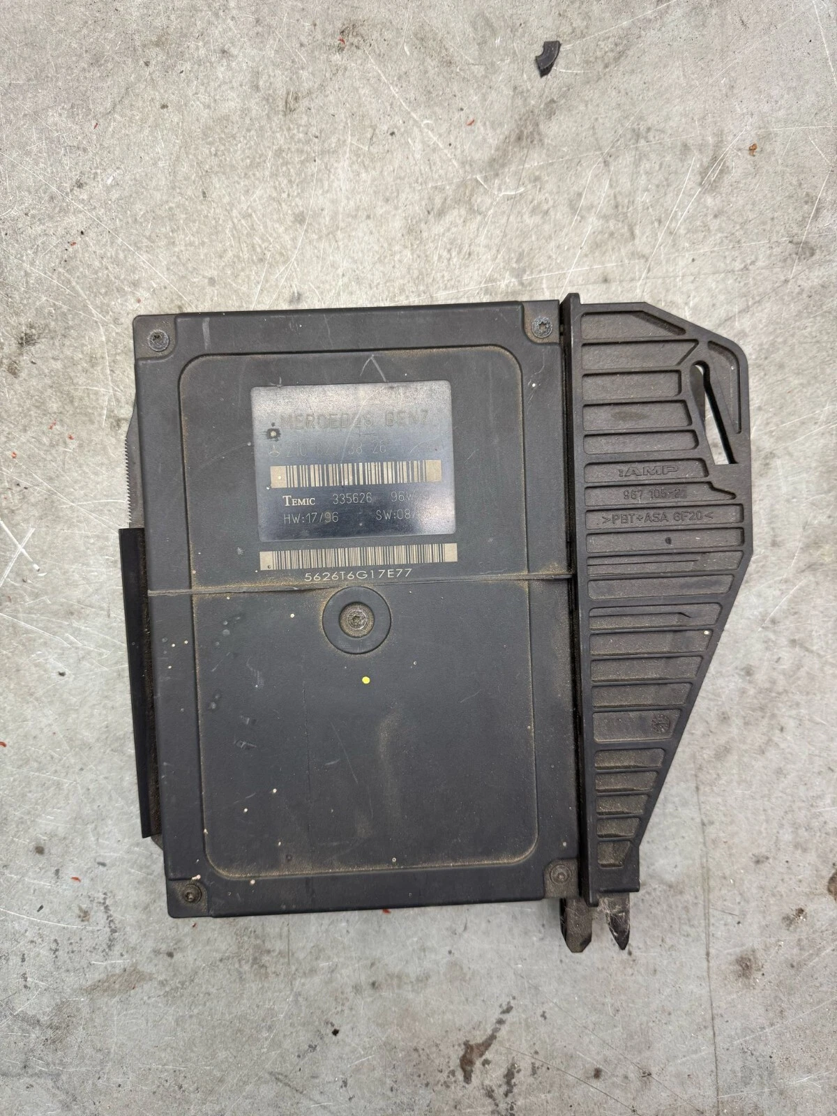 Original Mercedes E-Klasse W210 Komfortsteuergerät Steuergerät 2108203826
