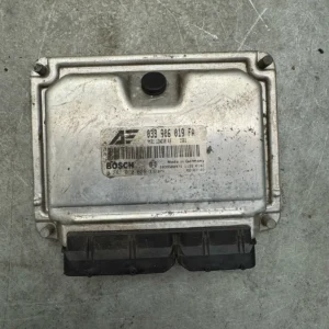 Original VW Passat 3B Motorsteuergerät Steuergerät 038906019A