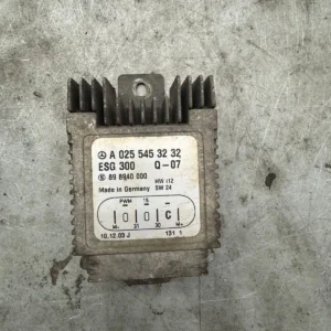 Original Mercedes A Klasse 170 W168 Lüftersteuergerät Steuergerät A0255453232