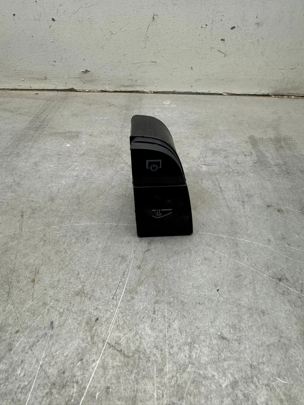 Original Audi A6 4F C6 Schalter Navi Handschuhfach 4F1927227A