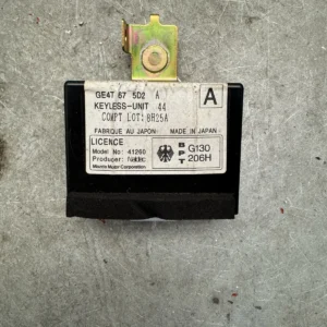 Original Mazda 323 Steuergerät Wegfahrsperre Zentralverrieglung GE4T675D2A