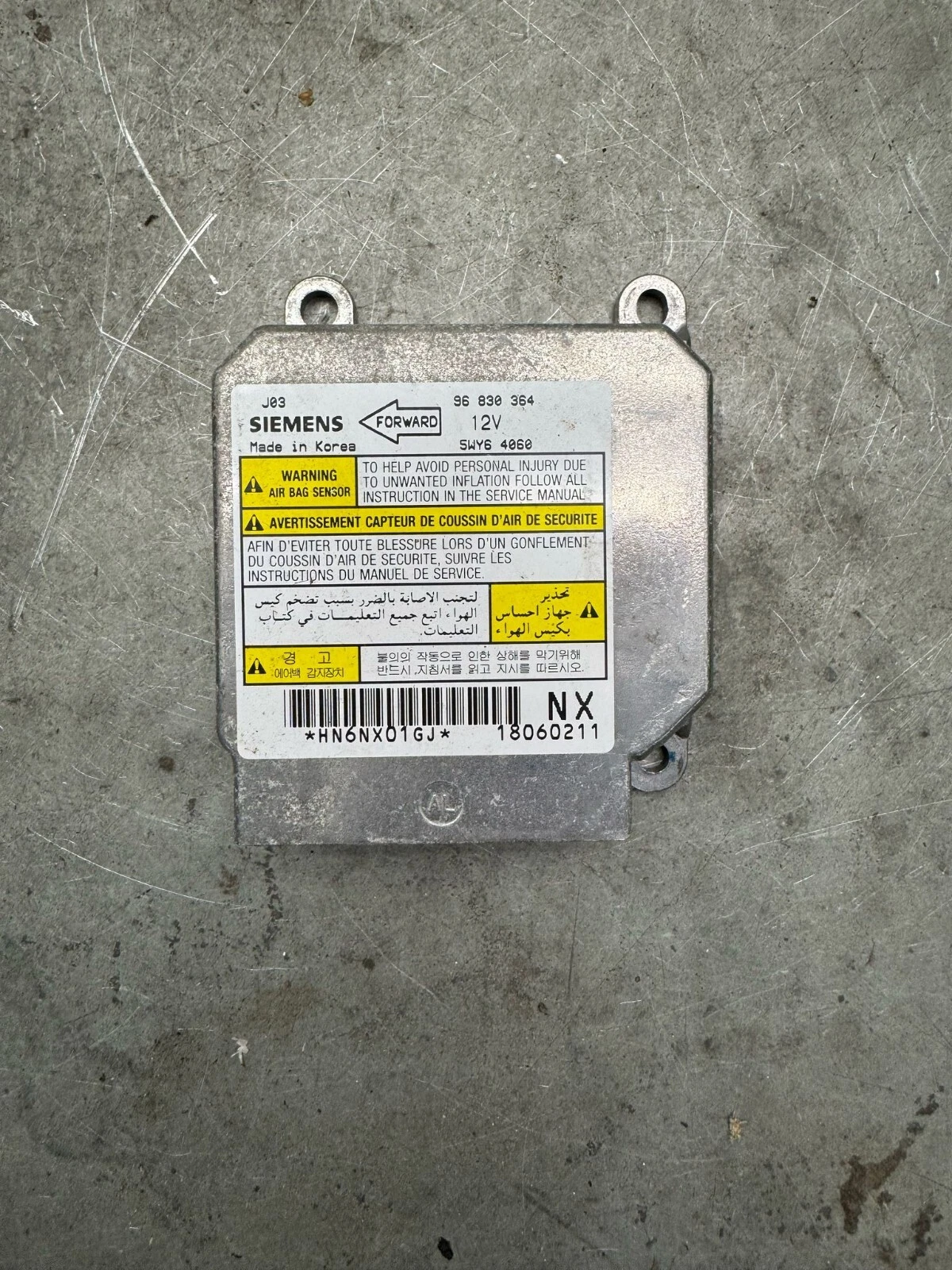 Original Chevrolet Nubira Airbagsteuergerät Steuergerät 96830364 5WY64060