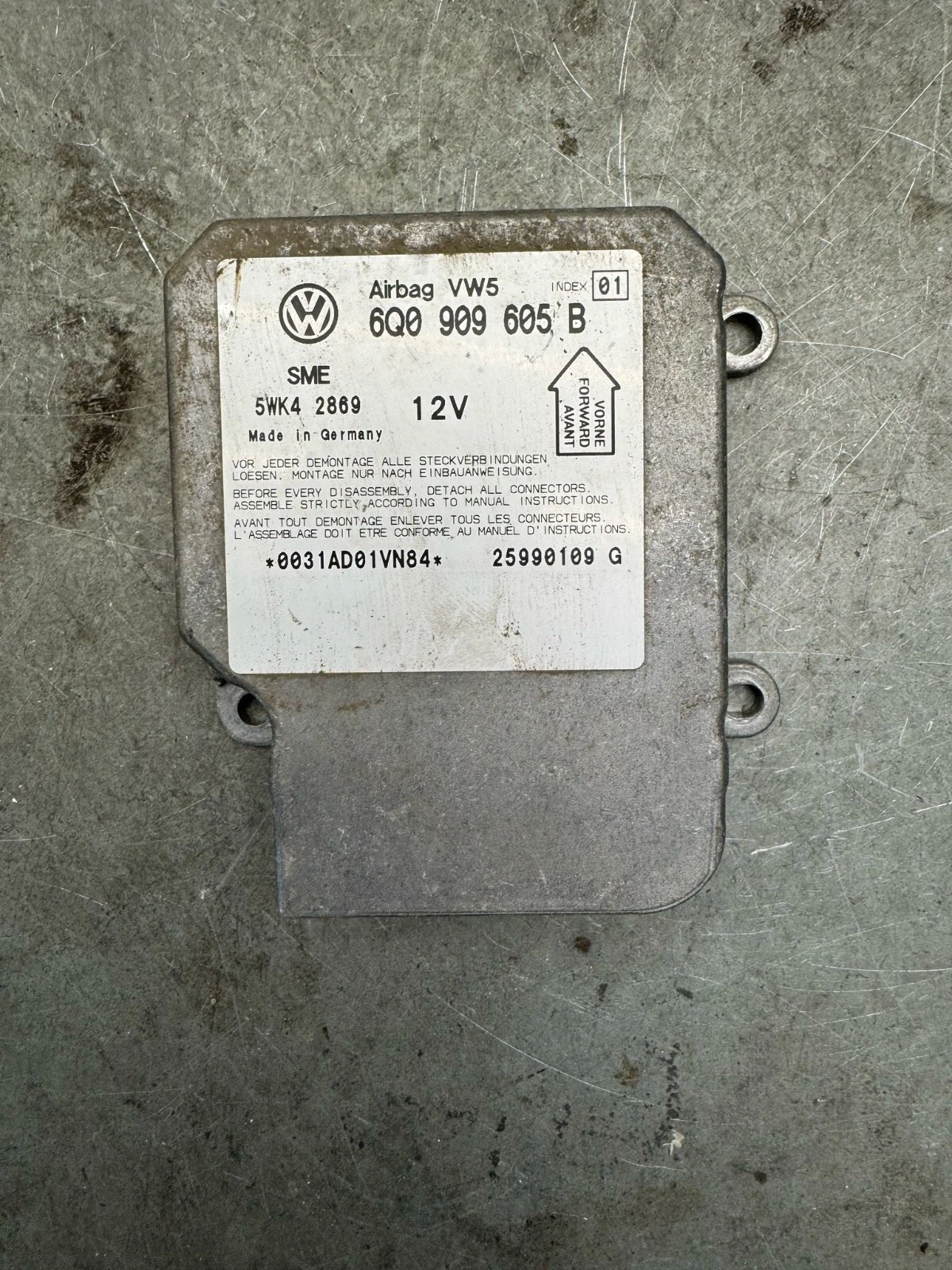 Original VW Golf 4 Passat 3BG 3B Airbagsteuergerät Steuergerät 6Q0909605B