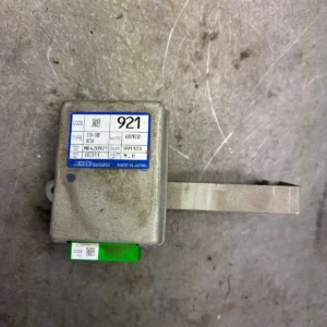 Original Mitsubishi Carisma ECU Steuergerät Benzin MR420921