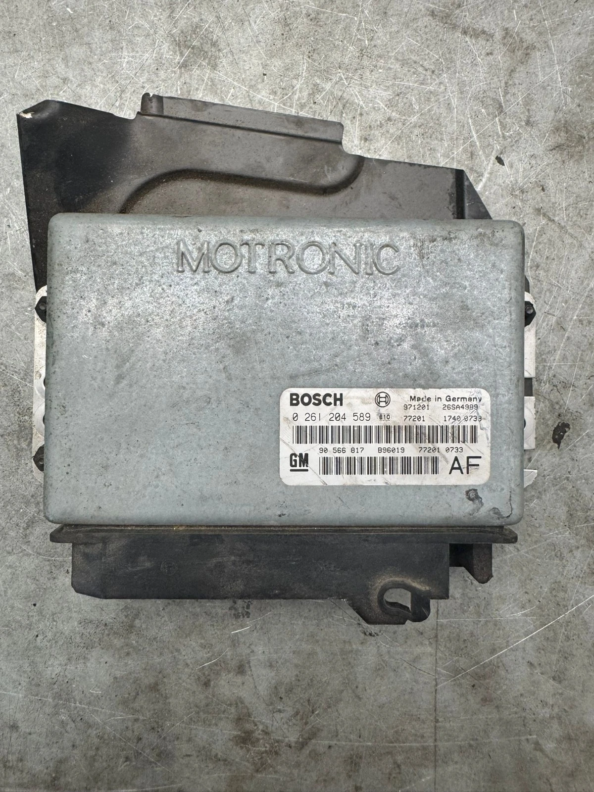 Original Opel Omega B Motorsteuergerät 2.5 3.0 0261204589