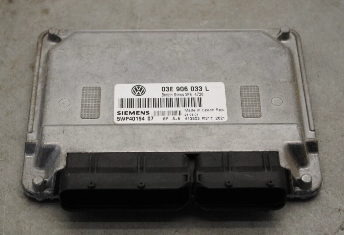 Steuergerät VW Polo (6N, 9N) 03E906033L Siemens 5WP4019407