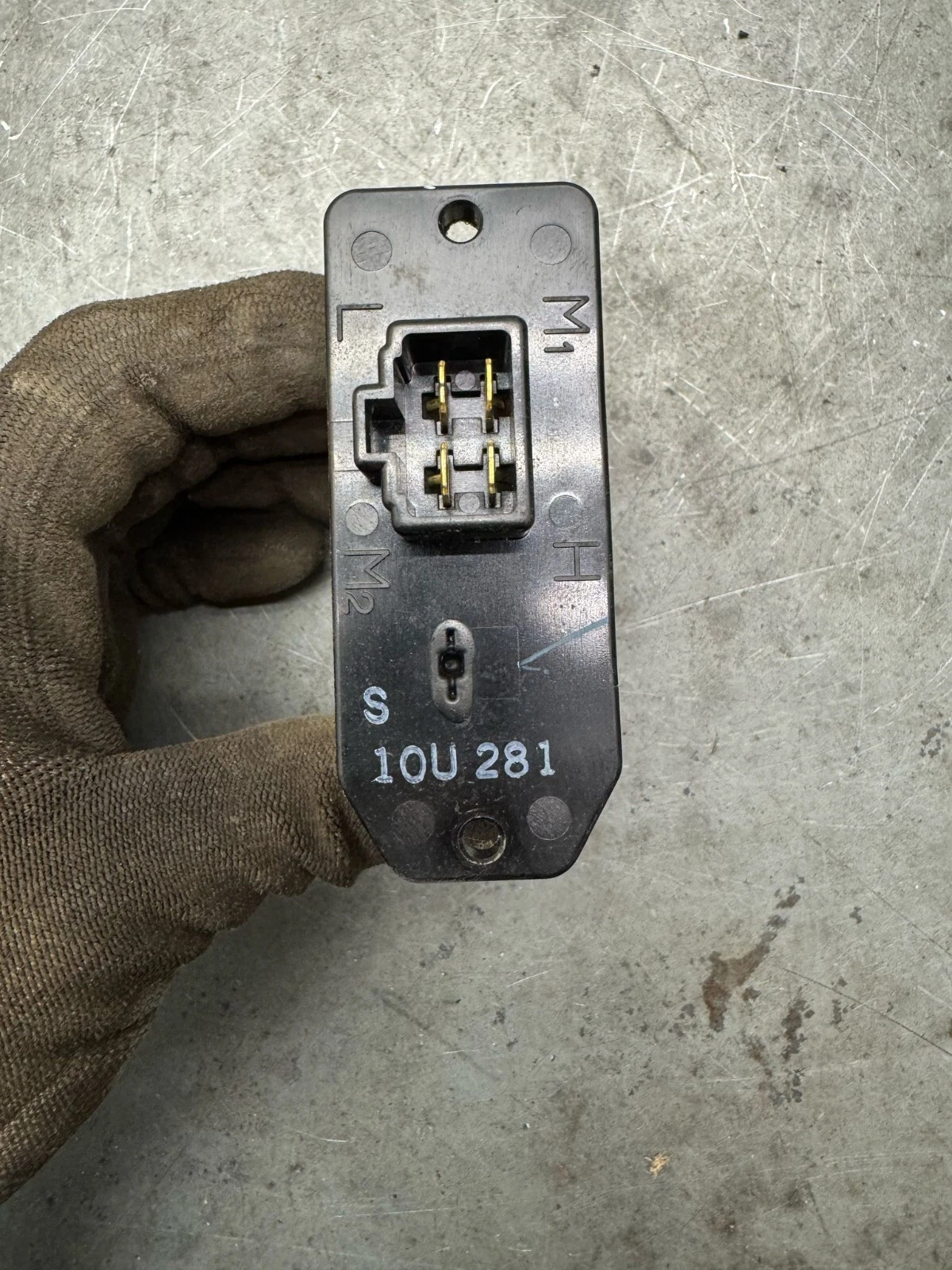 Original Mitsubishi Space Star Wiederstand Heizung Steuergerät 10U281