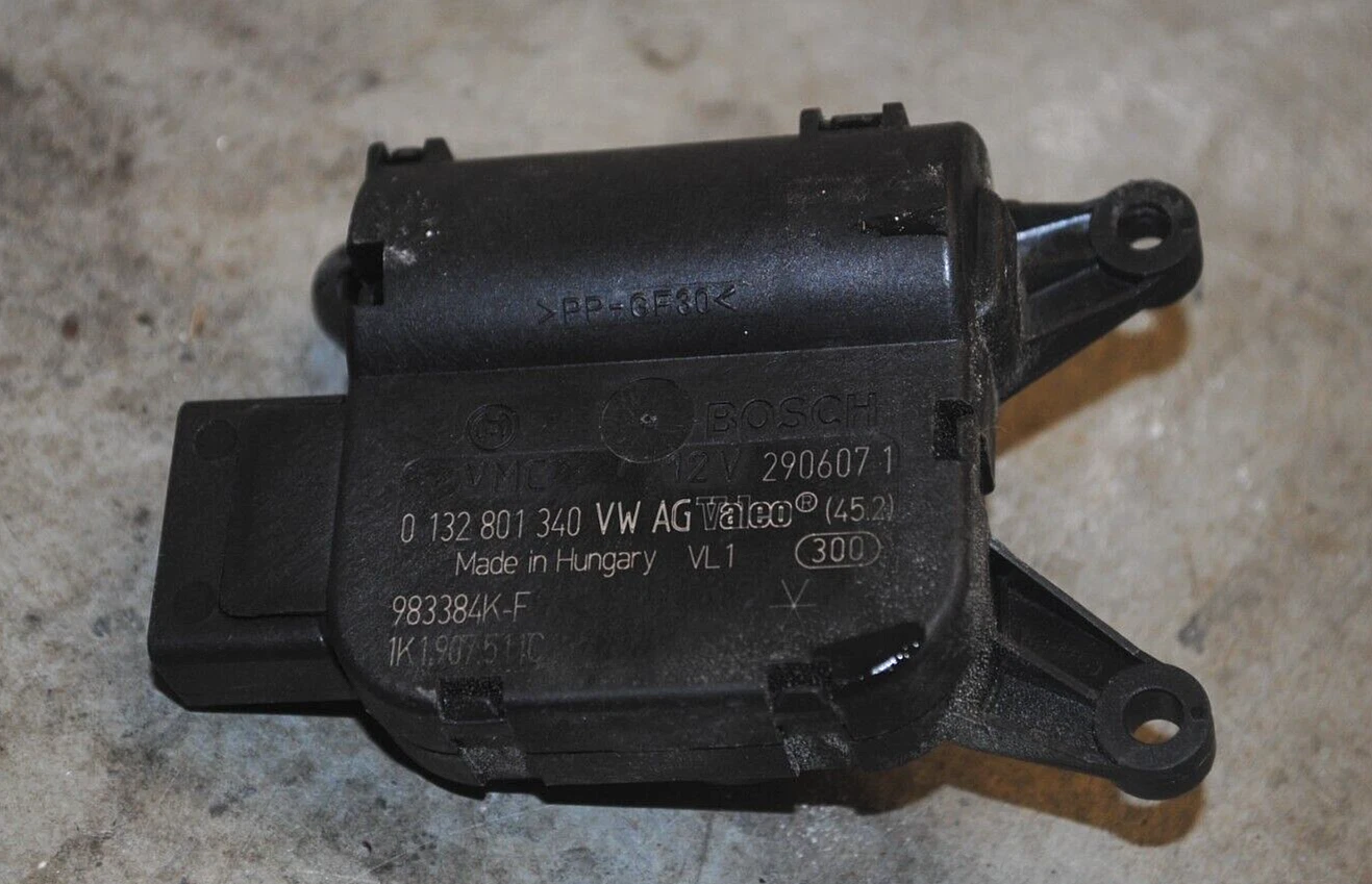 Stellmotor Temperaturklappe, Klimaanlage Gebläse VW Golf V (1K) 1K1907511C
