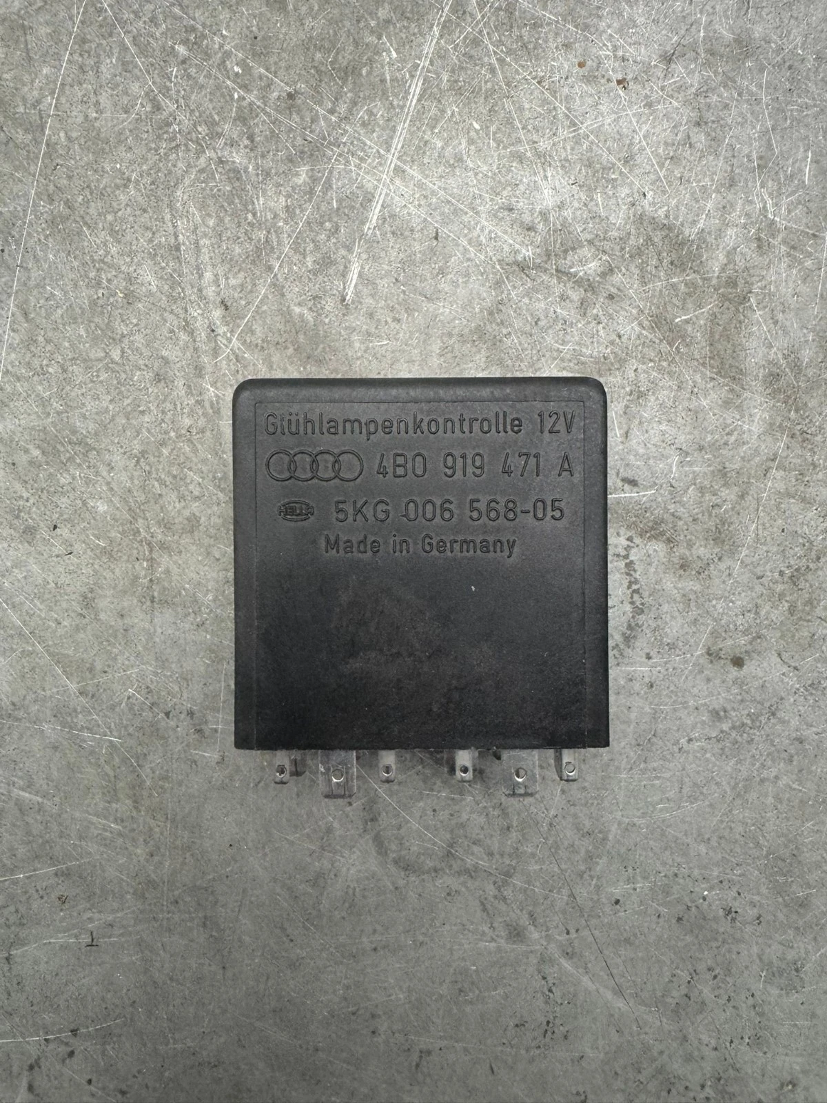Original Audi A6 A4 Skoda Glühlampenkontrolle Relais 4B0919471A