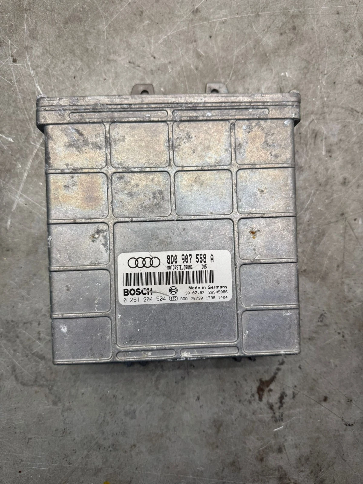 Original Audi A4 B5 8D 1,6 Motorsteuergerät Steuergerät 8D907558A 0261204504