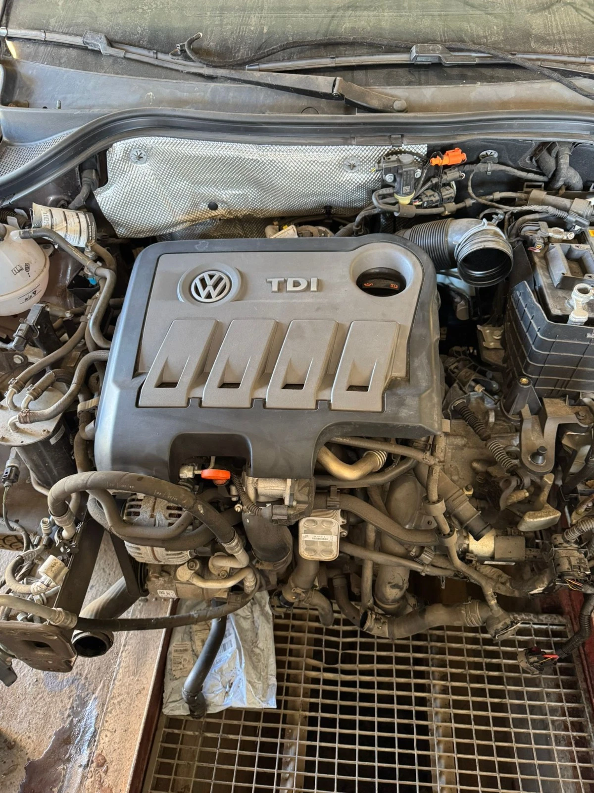 Original VW Tiguan 2015 5N2 2.0 TDI Motor komplett 94.000TKM CFG270708