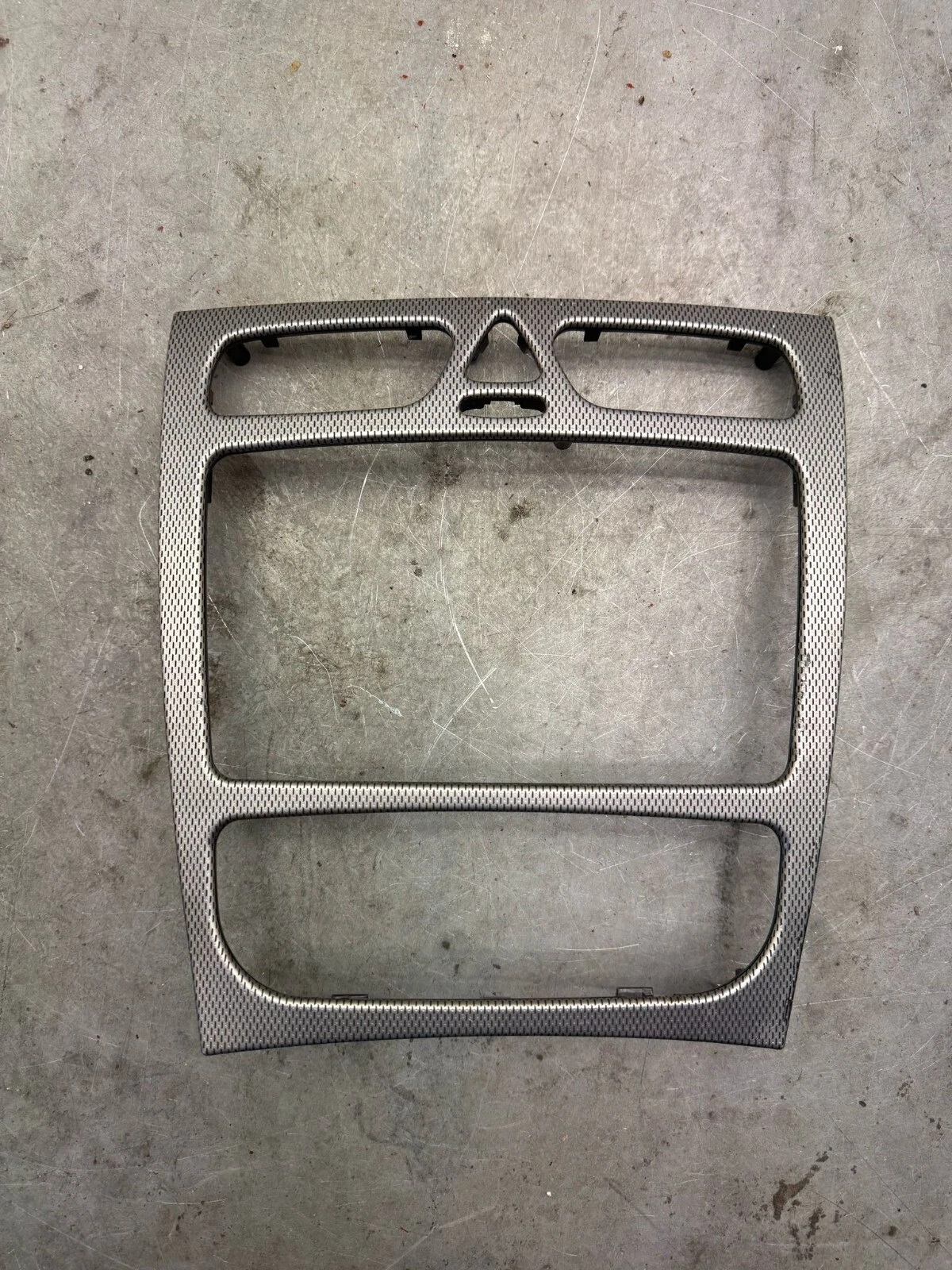 Original Mercedes C-Klasse W203 Mittelkonsole Abdeckung Verkleidung A203680