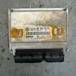 Original VW Passat 3BG B5 ECU Motorsteuergerät Steuergerät 4B0906018DC 026120763