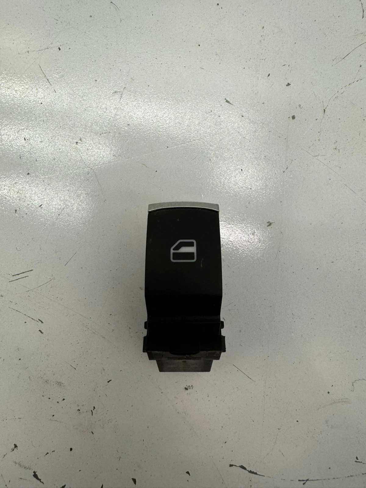 Original VW Tiguan 5N2 vorne rechts Fensterheberschalter Schalter 5K0959855
