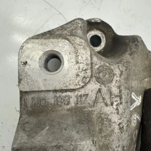 Original VW Touran Golf Getriebehalter Halterung 1K0199117AH