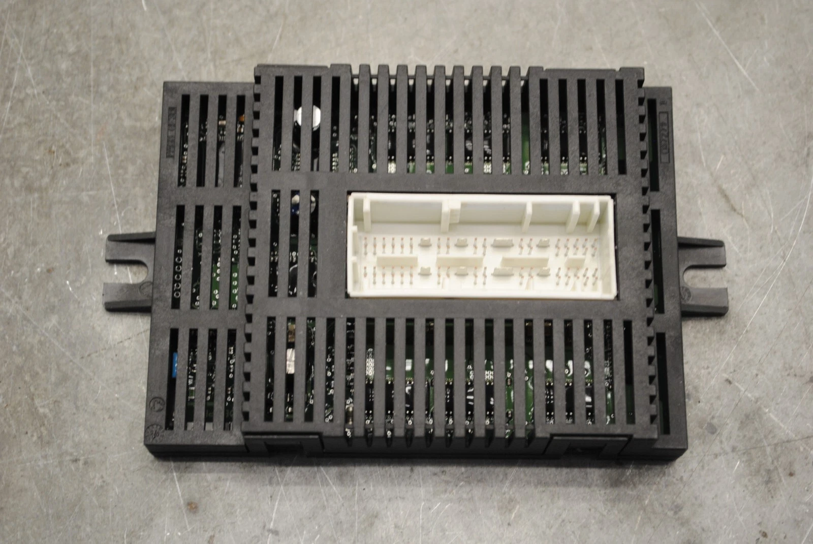 Steuergerät Lichtmodul 5er BMW E60/61 LME6X MAN. LWR 577 621 10 Delphi