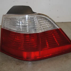 Rücklicht rechts aus einem 5er BMW E61 Touring 632169258929
