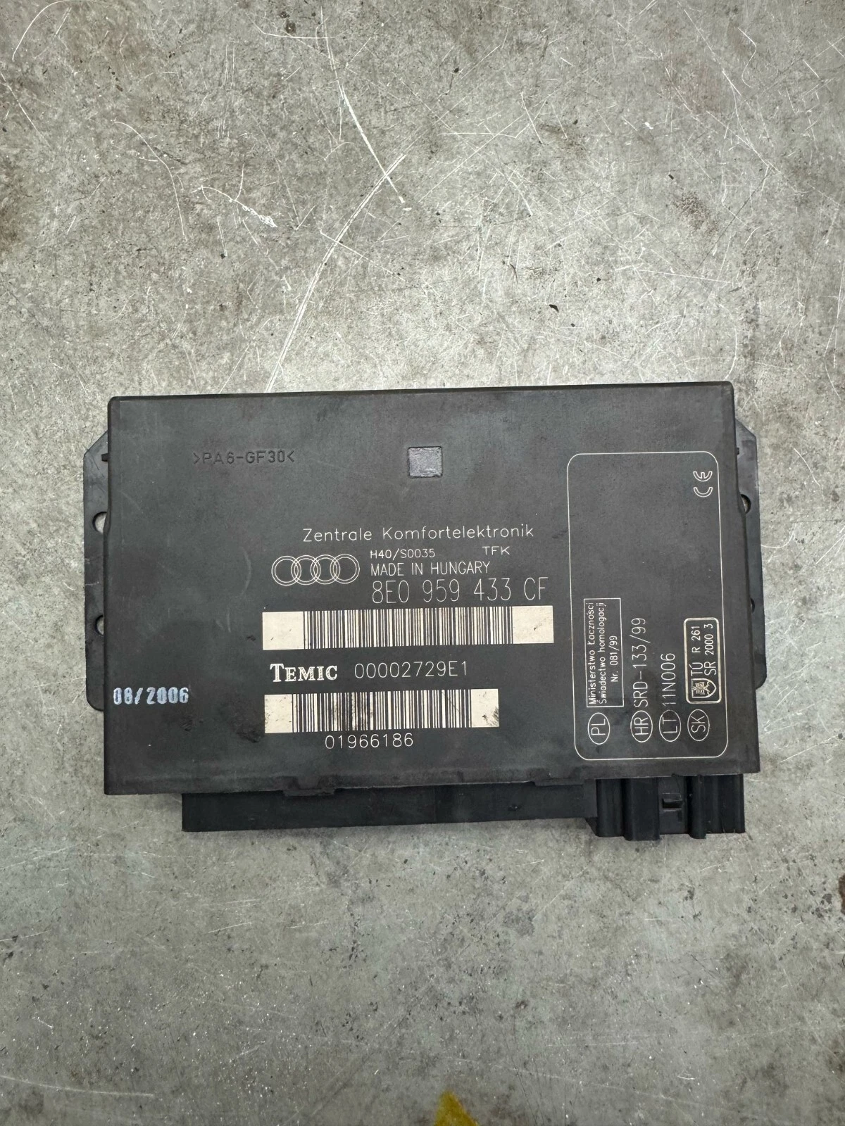 Original Audi A4 B7 Komfortelektronik Komfortsteuergerät Steuergerät 8E0959433CF
