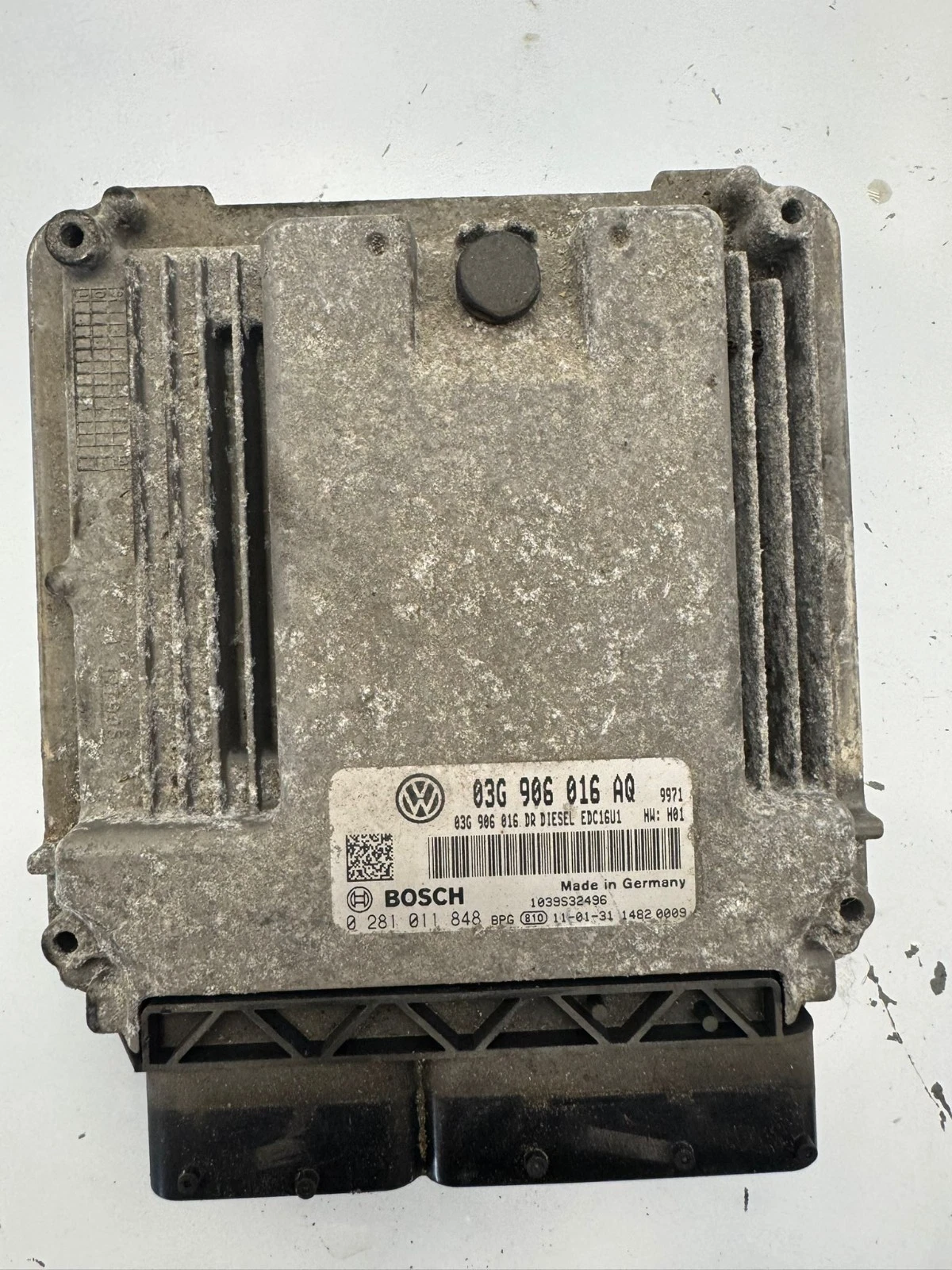 Original VW Golf 5 Diesel Motorsteuergerät Steuergerät 03G906016AQ 0281011848