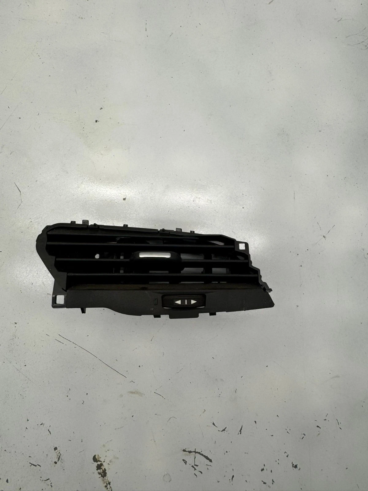 Original Opel Corsa E Luftdüse Lüftungsausströmer rechts 464000934 13377948