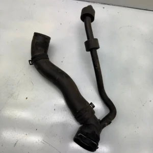 Original VW Tiguan 5N2 Kühlerschlauch Anschluss Kühlermittelflansch 3C0122291