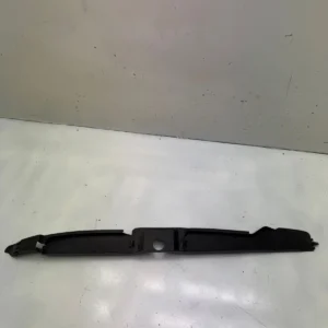 Original VW Tiguan 5N2 Kotflügel vorne links Schließteil Abdeckung 5N0821111