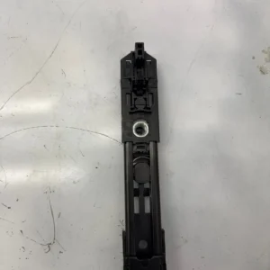 Orig. VW Golf 5 Gurtverstellung Gurthöhensteller links 502007010176 5010550001