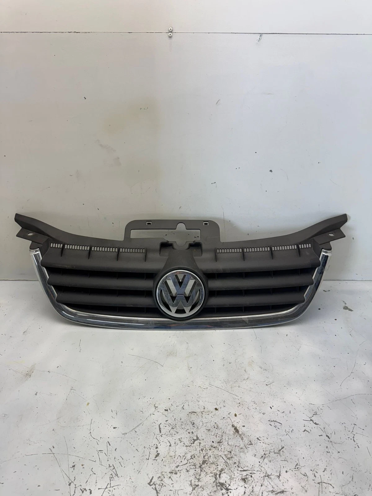 Original VW Touran 1T 1T1 Caddy III Kühlergrill Frontgrill 1T0853651 1T0853653