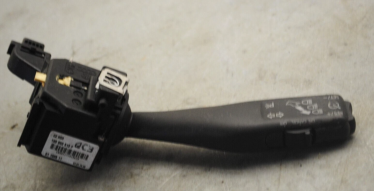 Blinkerschalter, Lenkstockschalter VW Golf V (1K) 1K0953513F