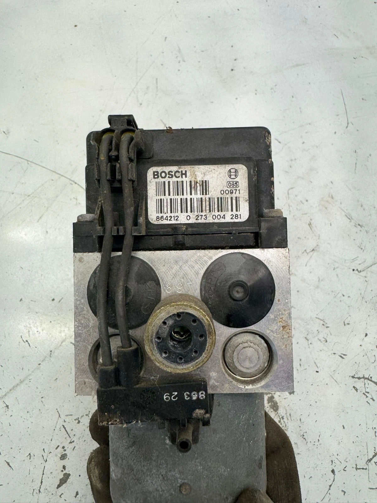 Original VW Passat 3B Audi ABS Hydraulikblock Steuergerät 0273004281