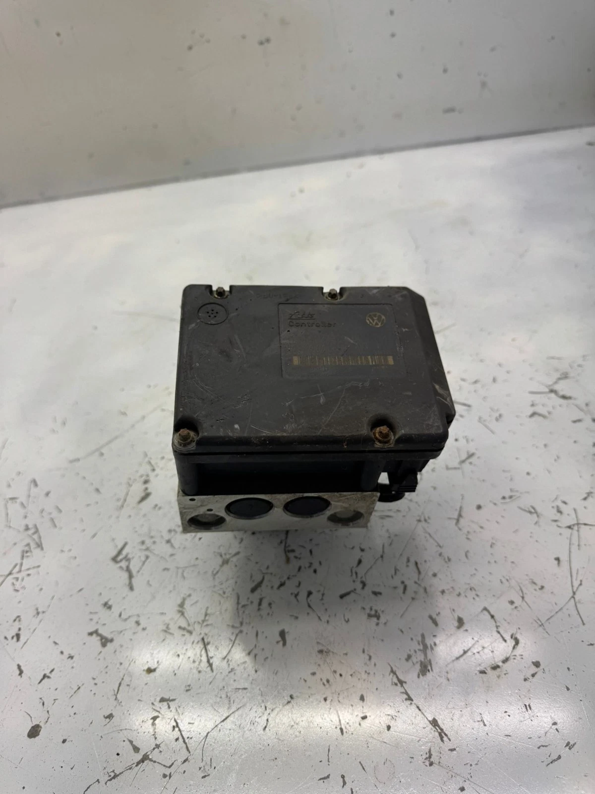 Original Skoda VW Golf 4 ABS Hydraulikblock Steuergerät 1J0907379G 6N0614117E