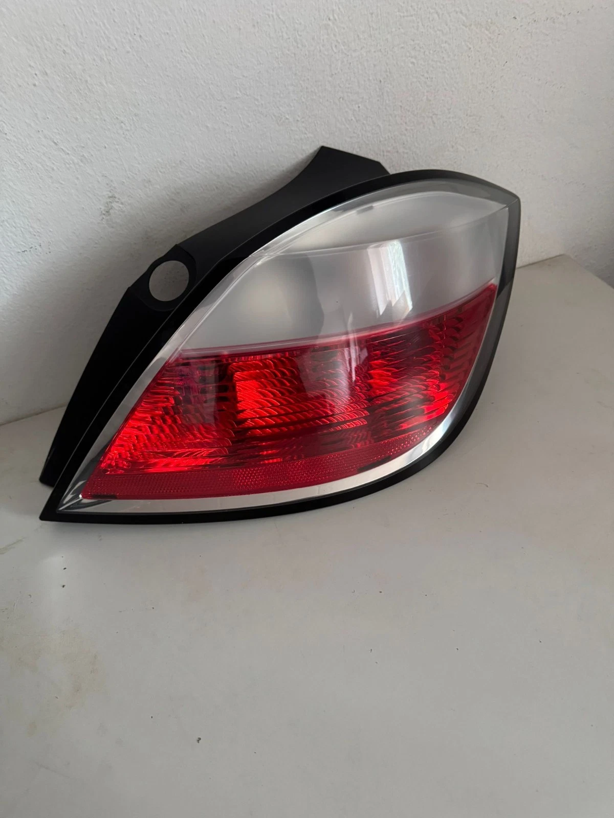 Original Opel Astra H Rückleuchte hinten links 24451837 00865302 159728