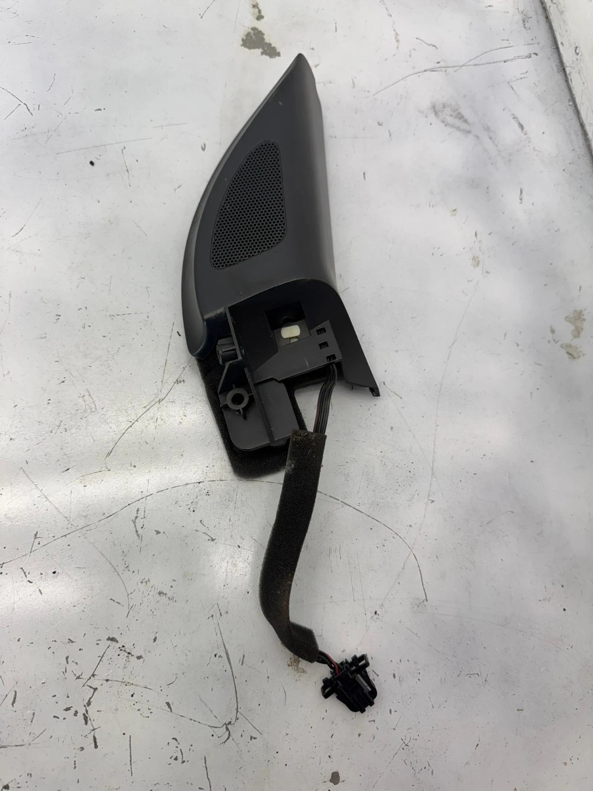 Original VW Golf 5 vorne rechts Hochtöner Lautsprecher 1K0035411A