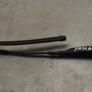 Wischerarm vorne links VW Passat 3B5 3B1955409C