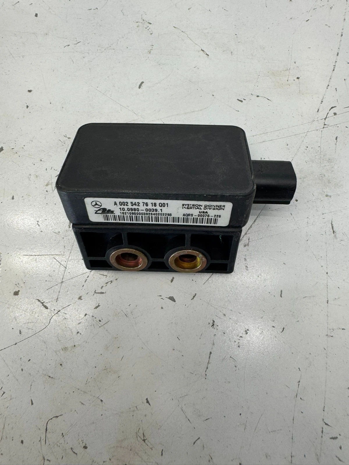 Original Mercedes W203 W208 C208 S203 Drehratensensor ESP Sensor A0025427618