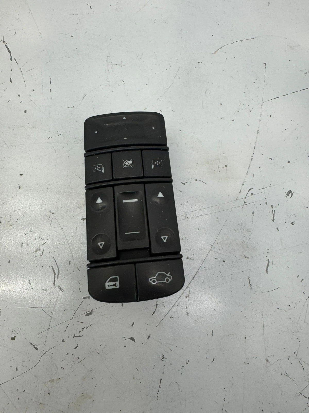 Org. Opel Vectra C Signum vorne links Fensterheberschalter 687833988 09185954