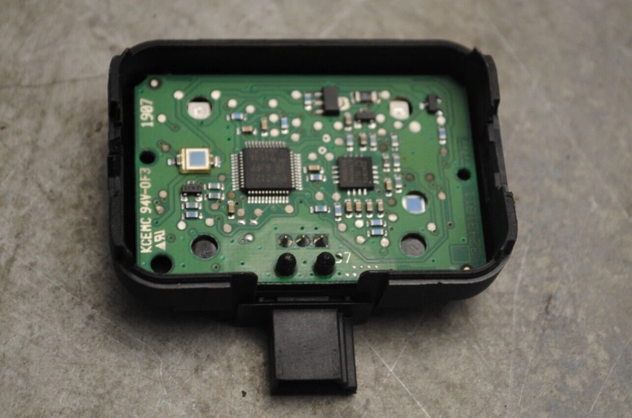 Regensensor Rückspiegel/Innenspiegel VW Golf V (1K) auch für andere VW-Modelle