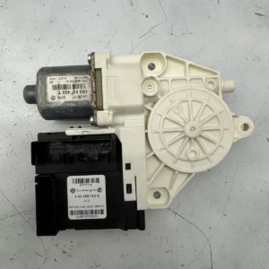 Orig. VW Golf 5 el. Fensterhebermotor vorne rechts 2/3 Tür 1K3837402T 1K0959702N