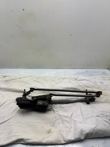 Ford Cougar Mondeo Scheibenwischermotor mit Gestänge 8A016730SA 93BG17504 FF